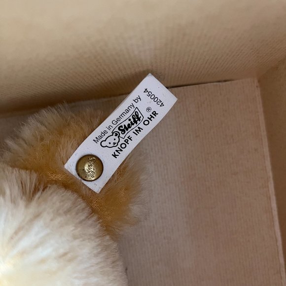 Steiff Club Ed 1995/96 Replica Baby-Bear 1946 Blond 35 w/Button Tag - Picture 3 of 9